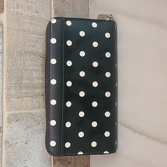 Kate Spade wallet - Picture 4 of 5
